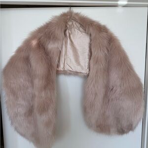 Faux fur shawl. Warm and cute